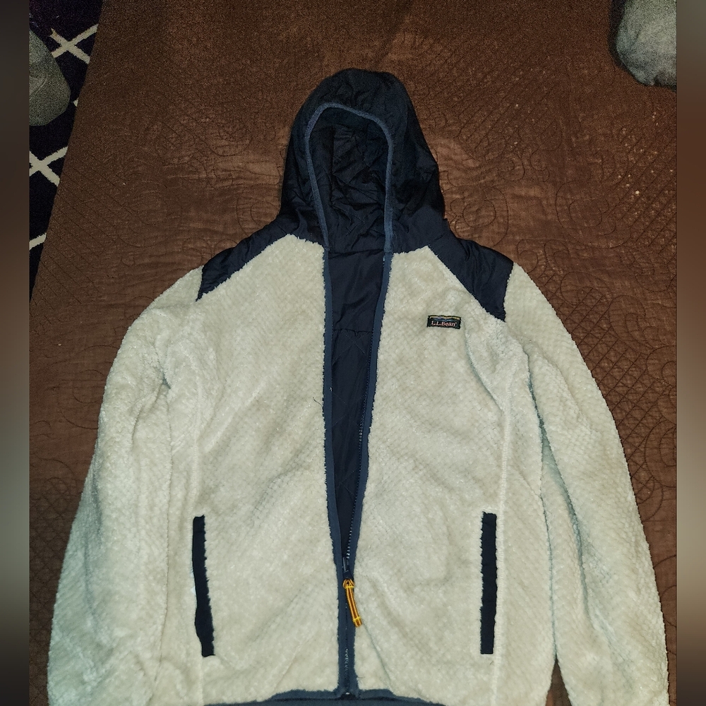 LL BEAN reversable Kids Medium10/12 Winter Coat.